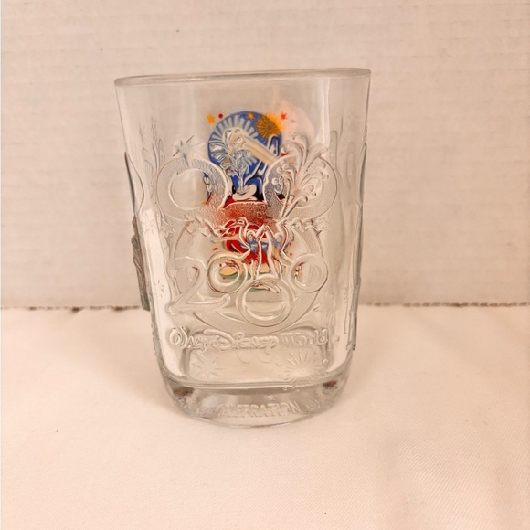 McDonald’s Disney collectable glass - Picture 4 of 8